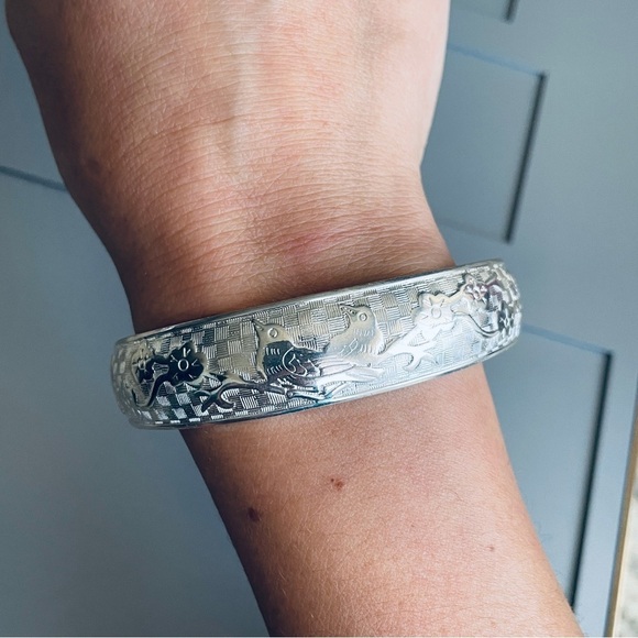 Vintage Birds Flowers Textured Sterling Silver Chinese Japanese Cuff Bra… - Picture 5 of 10